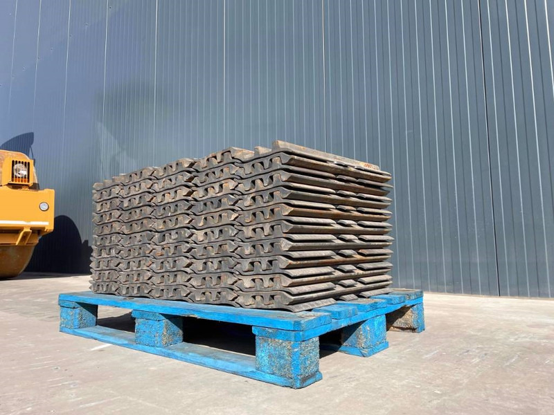 FIAT-HITACHI EX255 - Telaio per Macchina da cantiere: foto 2 FIAT-HITACHI EX255 - Telaio per Macchina da cantiere: foto 2