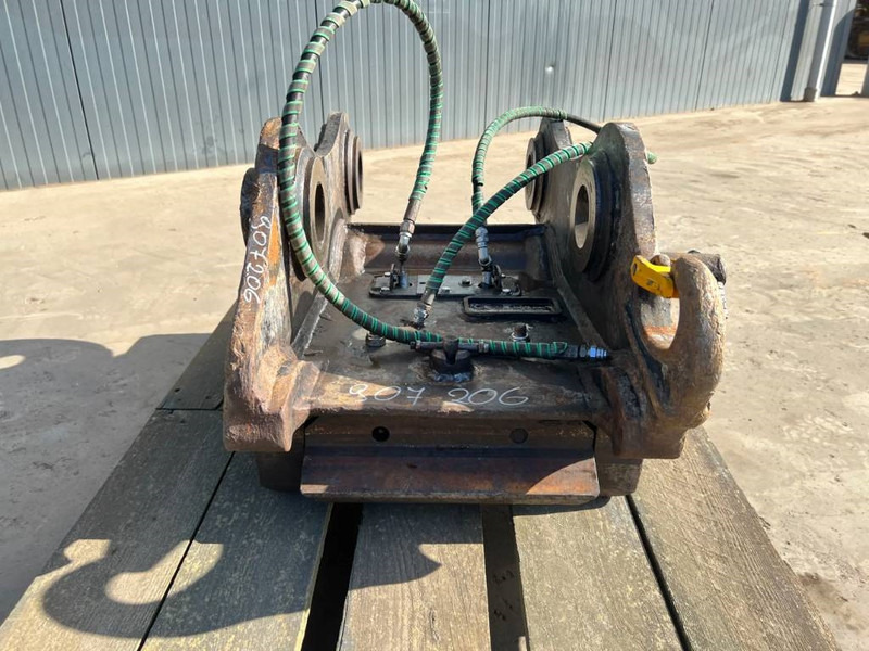 KLEPP MEK KM70 - DX210 - Attacco rapido per Macchina da cantiere: foto 2 KLEPP MEK KM70 - DX210 - Attacco rapido per Macchina da cantiere: foto 2