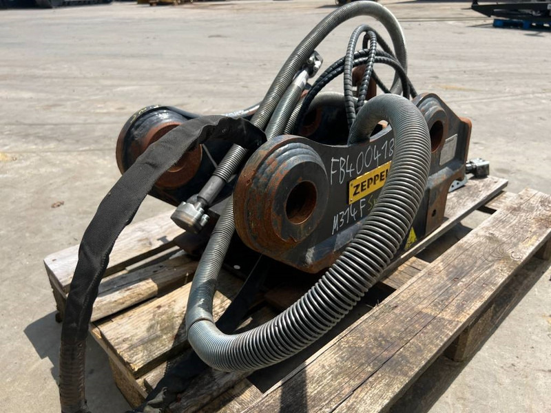 OilQuick OQ65 - M314F / M316F / M318F - Attacco rapido per Macchina da cantiere: foto 5 OilQuick OQ65 - M314F / M316F / M318F - Attacco rapido per Macchina da cantiere: foto 5