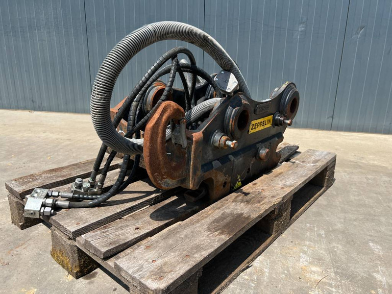 OilQuick OQ65 - M314F / M316F / M318F - Attacco rapido per Macchina da cantiere: foto 1 OilQuick OQ65 - M314F / M316F / M318F - Attacco rapido per Macchina da cantiere: foto 1