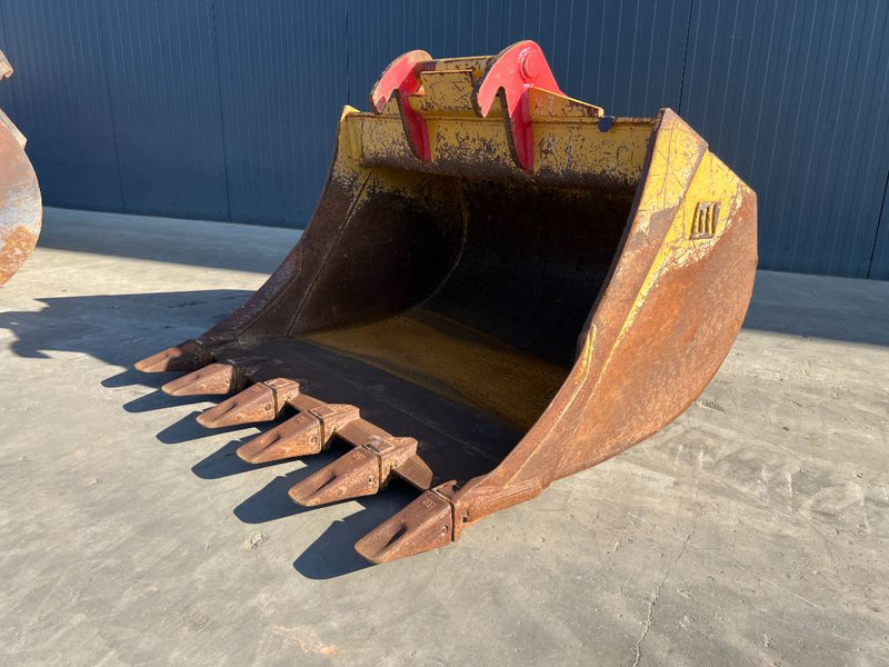 OilQuick OQ65 - Benna per Macchina da cantiere: foto 1 OilQuick OQ65 - Benna per Macchina da cantiere: foto 1