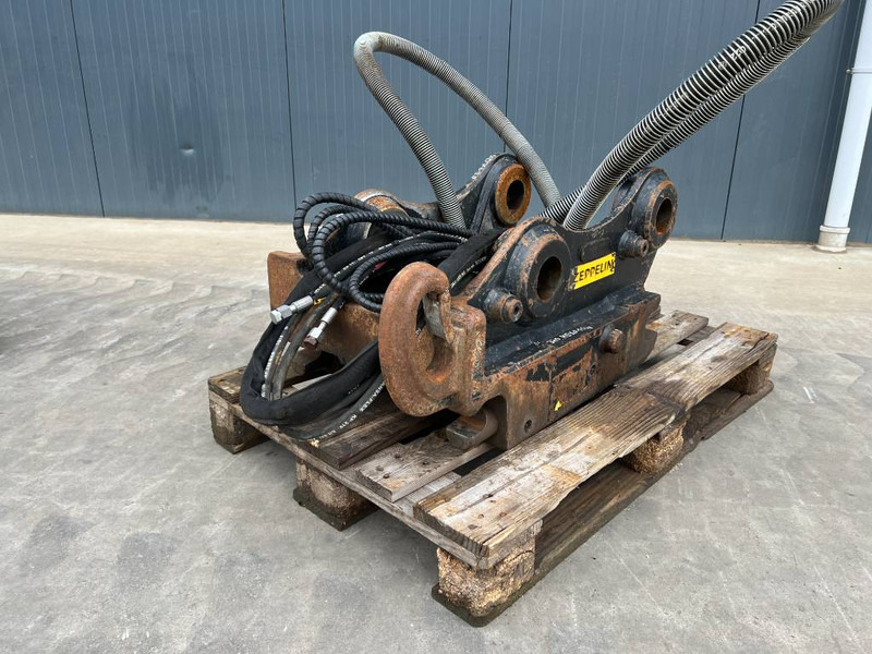 OilQuick OQ70/55 - 320F - Attacco rapido per Macchina da cantiere: foto 1 OilQuick OQ70/55 - 320F - Attacco rapido per Macchina da cantiere: foto 1