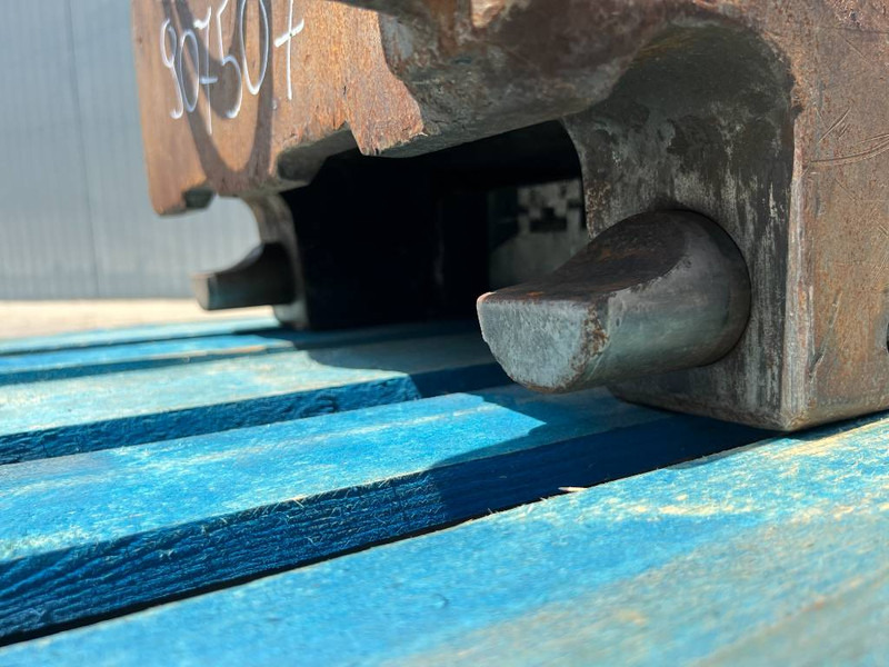 Attacco rapido per Macchina da cantiere OilQuick OQ70/55 323E: foto 11