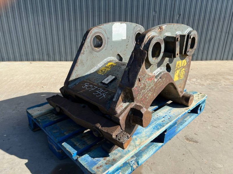 Verachtert CW45S - JS300 - Attacco rapido per Macchina da cantiere: foto 1 Verachtert CW45S - JS300 - Attacco rapido per Macchina da cantiere: foto 1