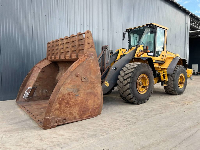 Volvo L120F - Pala gommata: foto 1 Volvo L120F - Pala gommata: foto 1