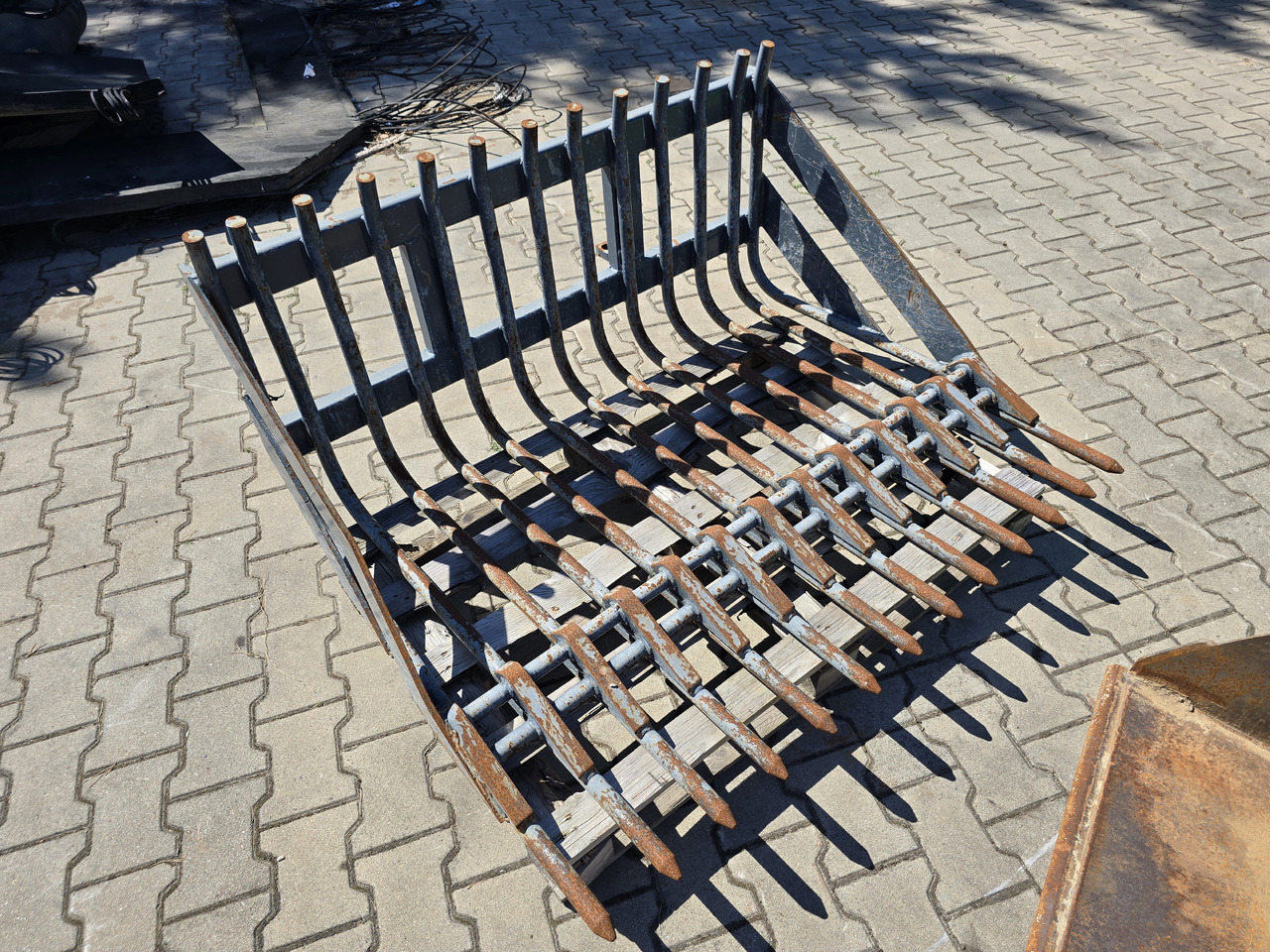 AVANT 423 - Minipala: foto 5 AVANT 423 - Minipala: foto 5