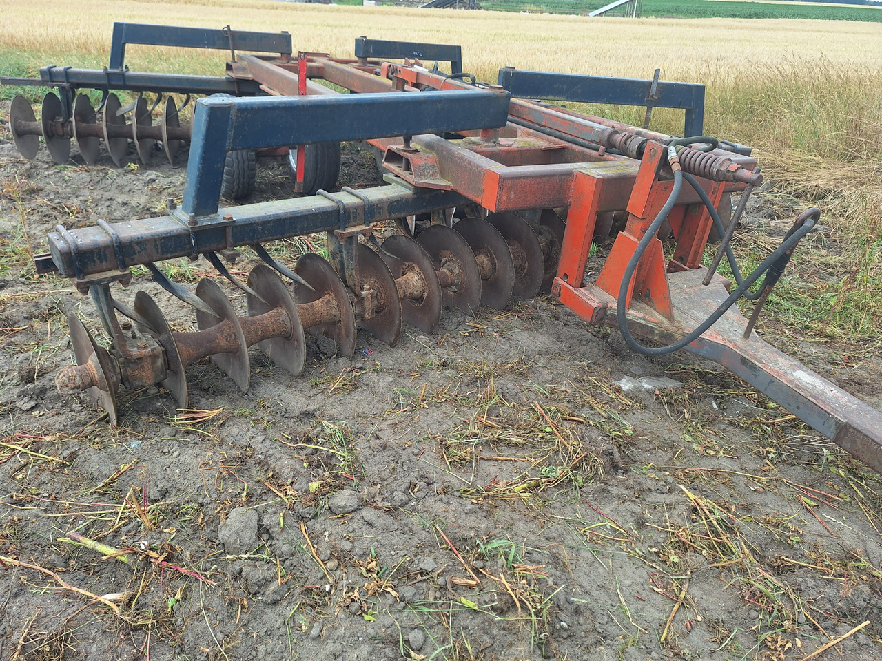 Gregoire Besson XRL 666 42 - Erpice: foto 3 Gregoire Besson XRL 666 42 - Erpice: foto 3