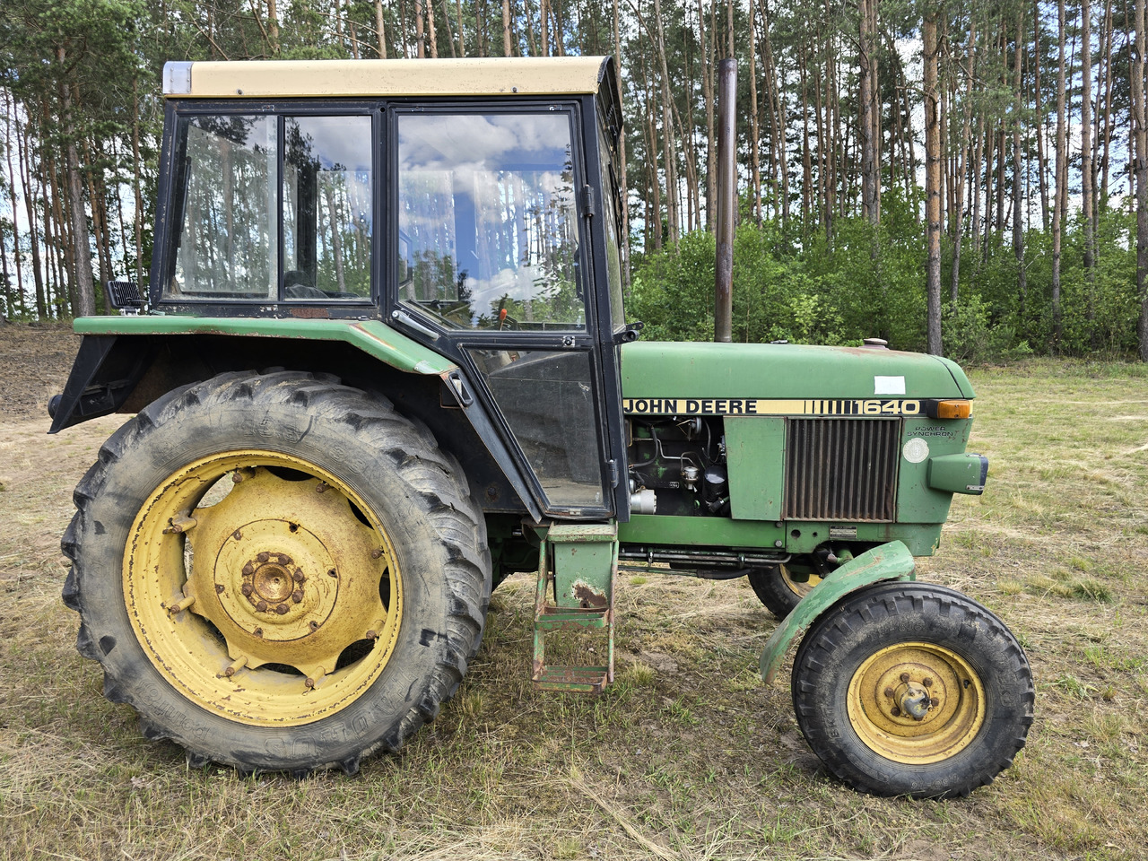 JOHN DEERE 1640S - Trattore: foto 3 JOHN DEERE 1640S - Trattore: foto 3