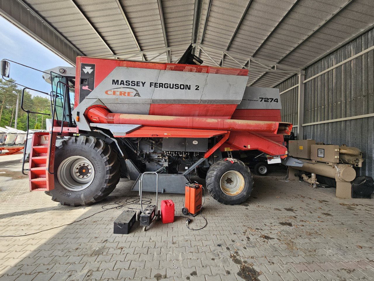 Massey Ferguson Cerea - Mietitrebbia: foto 2 Massey Ferguson Cerea - Mietitrebbia: foto 2