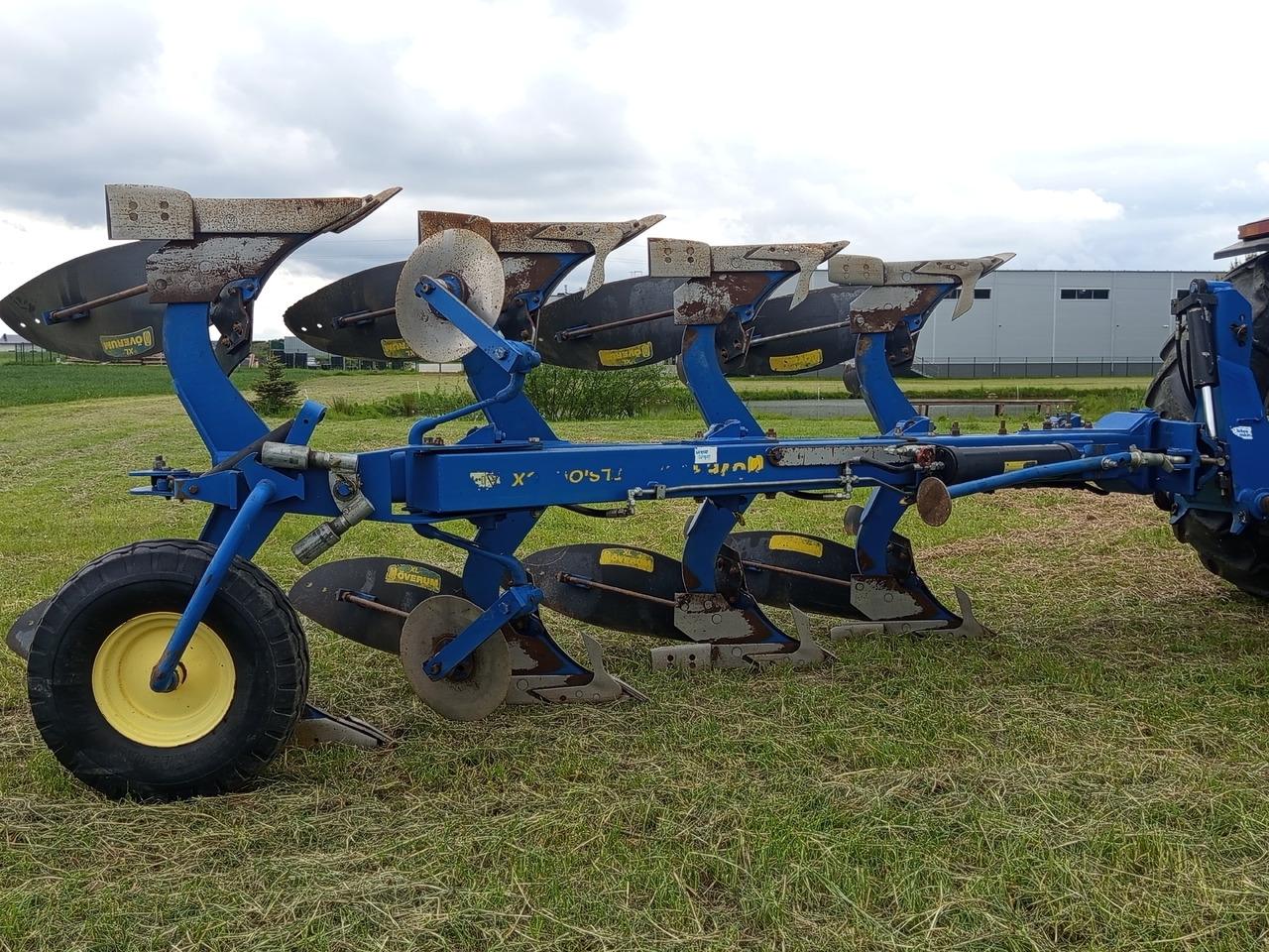 Overum CX 490H - Aratro: foto 4 Overum CX 490H - Aratro: foto 4