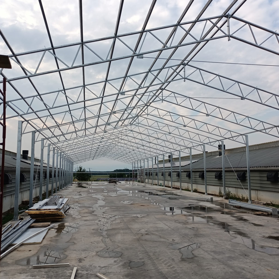 - Attrezzatura da costruzione: foto 4 - Attrezzatura da costruzione: foto 4