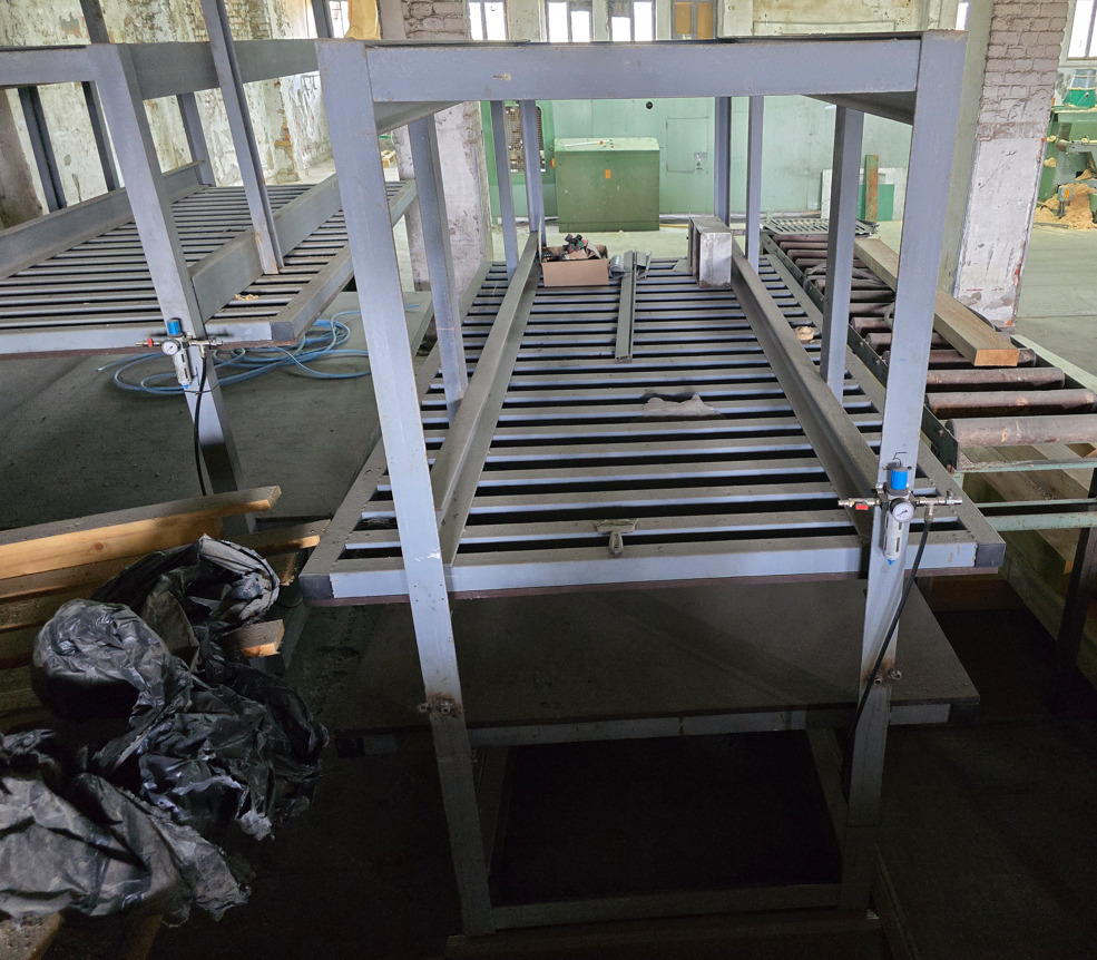 Prasa stół do klejenia płyt, drewna pneumatyczna regulowana 3 m - Macchina lavorazione legno: foto 2 Prasa stół do klejenia płyt, drewna pneumatyczna regulowana 3 m - Macchina lavorazione legno: foto 2