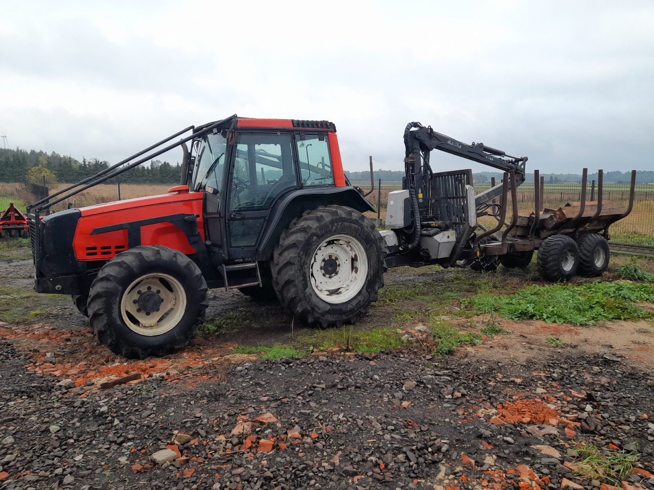 Valtra / Fao Far 6250 / 4768 - Trattore forestale: foto 1 Valtra / Fao Far 6250 / 4768 - Trattore forestale: foto 1