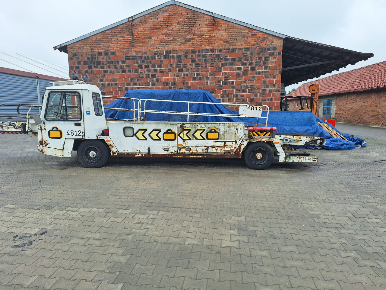 Inna MEF9 - Nastro bagagli: foto 1 Inna MEF9 - Nastro bagagli: foto 1