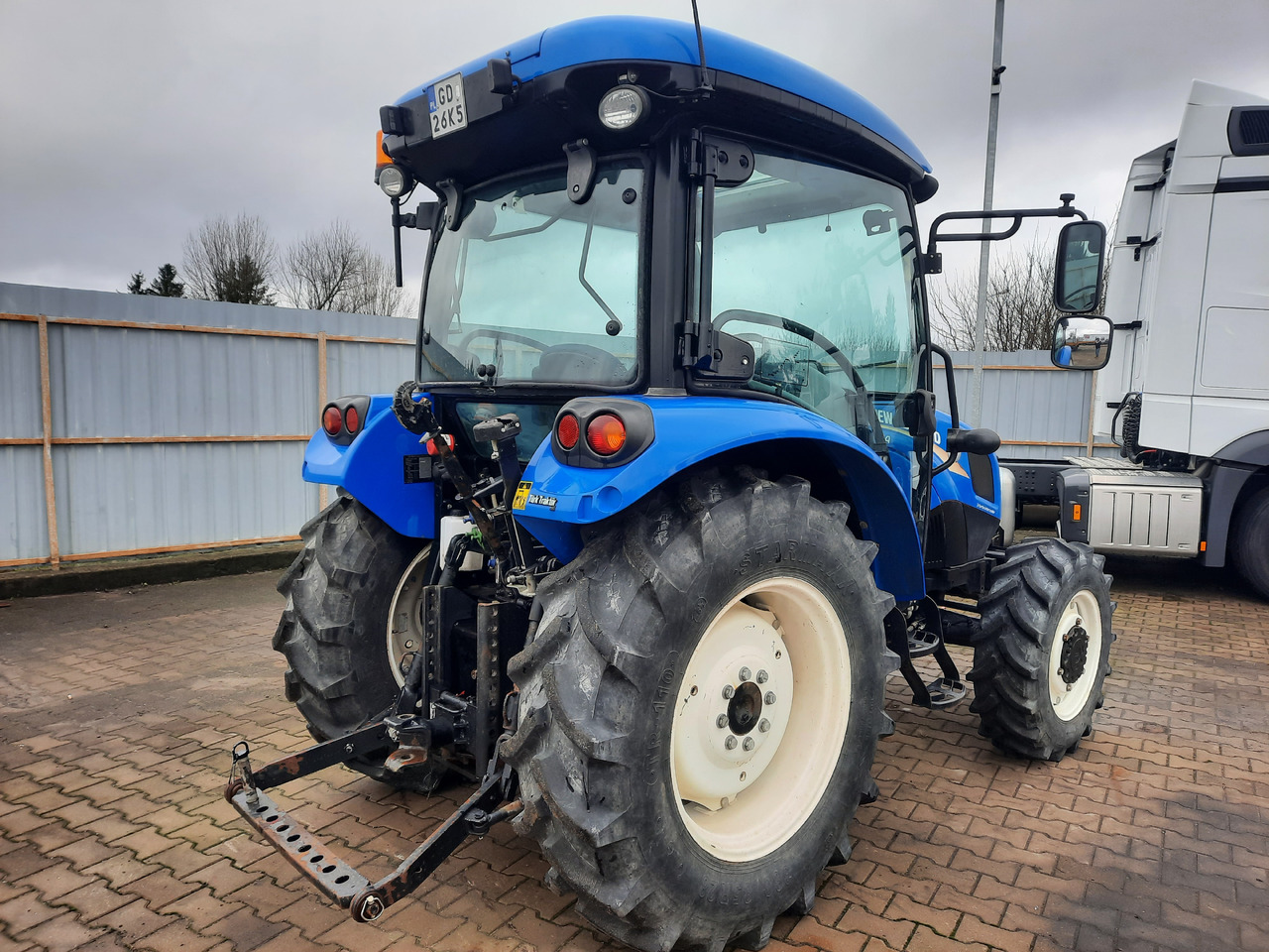 New-holland T4.65 - Trattore: foto 3 New-holland T4.65 - Trattore: foto 3