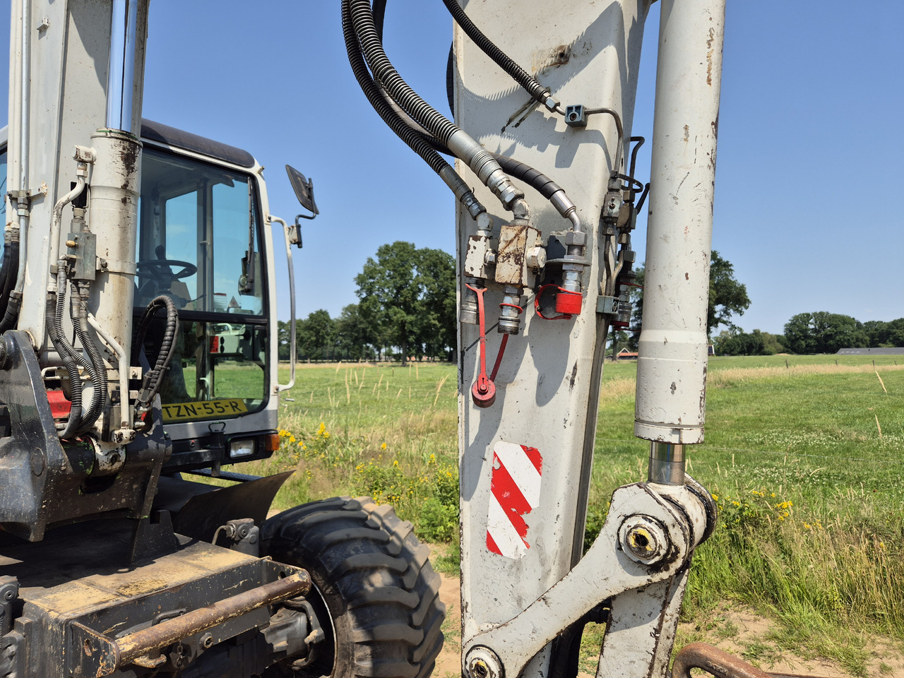 Escavatore gommato Tackeuchi TB 175 W: foto 11