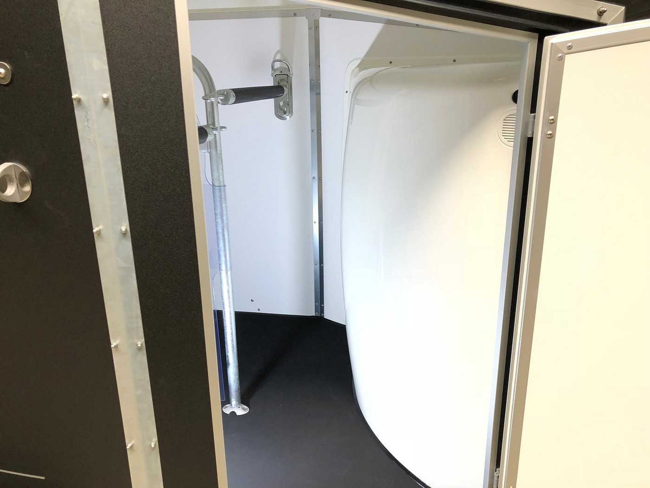 Trailer trasporto cavalli nuovo BOECKMANN Duo R ALB Pferdeanhänger: foto 13