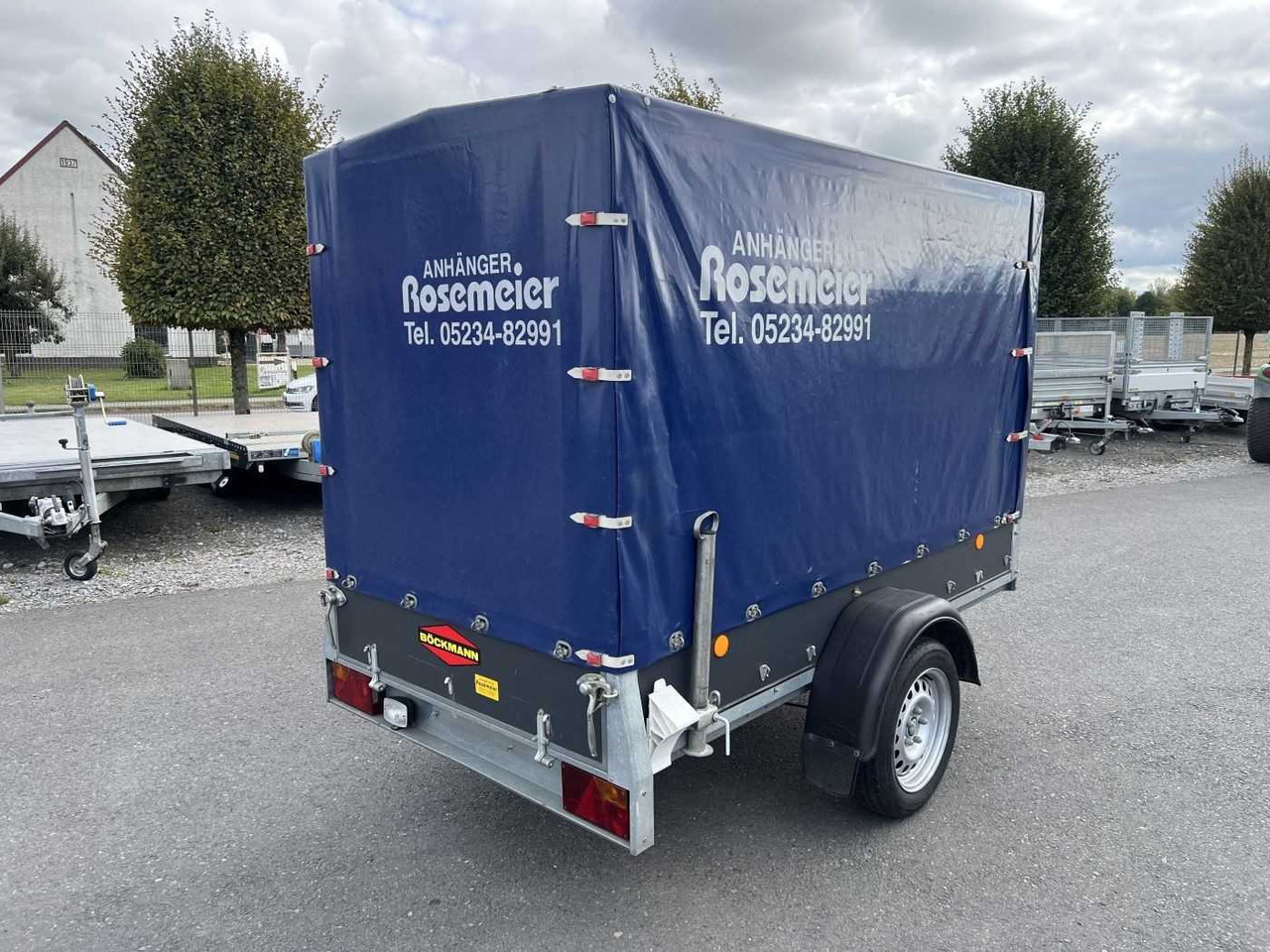 BOECKMANN HNB 1025 Plane Kastenanhänger gebremst - Rimorchio per auto: foto 3 BOECKMANN HNB 1025 Plane Kastenanhänger gebremst - Rimorchio per auto: foto 3