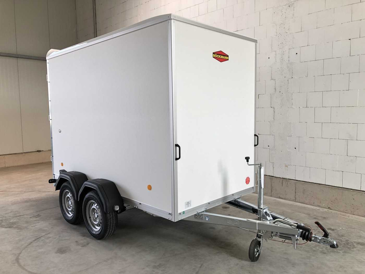 BOECKMANN KT 3015/27 H Kofferanhänger - Rimorchio furgonato: foto 2 BOECKMANN KT 3015/27 H Kofferanhänger - Rimorchio furgonato: foto 2