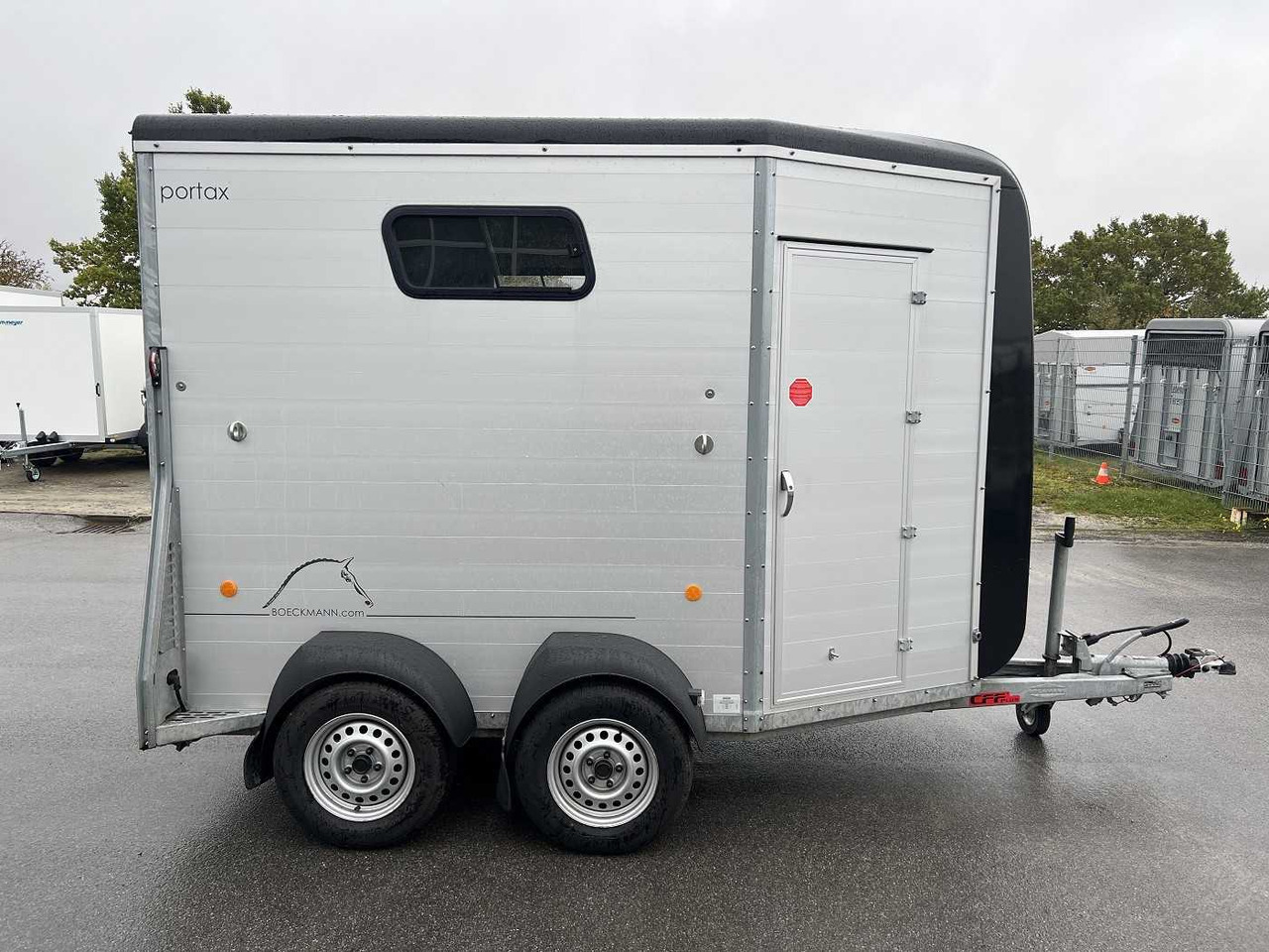 BOECKMANN Portax E TKL Pferdeanhänger - Trailer trasporto cavalli: foto 2 BOECKMANN Portax E TKL Pferdeanhänger - Trailer trasporto cavalli: foto 2