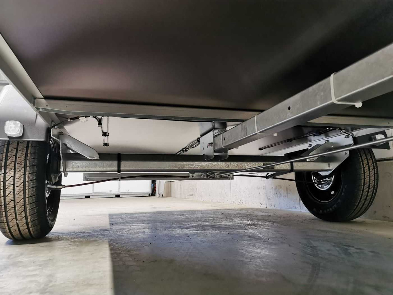 Rimorchio per auto nuovo BOECKMANN TL-AL 3015/135 Plane Kastenanhänger gebremst: foto 22
