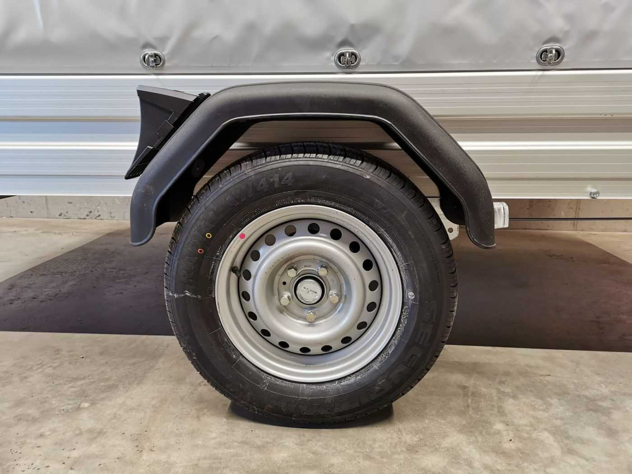 Rimorchio per auto nuovo BOECKMANN TL-AL 3015/135 Plane Kastenanhänger gebremst: foto 16