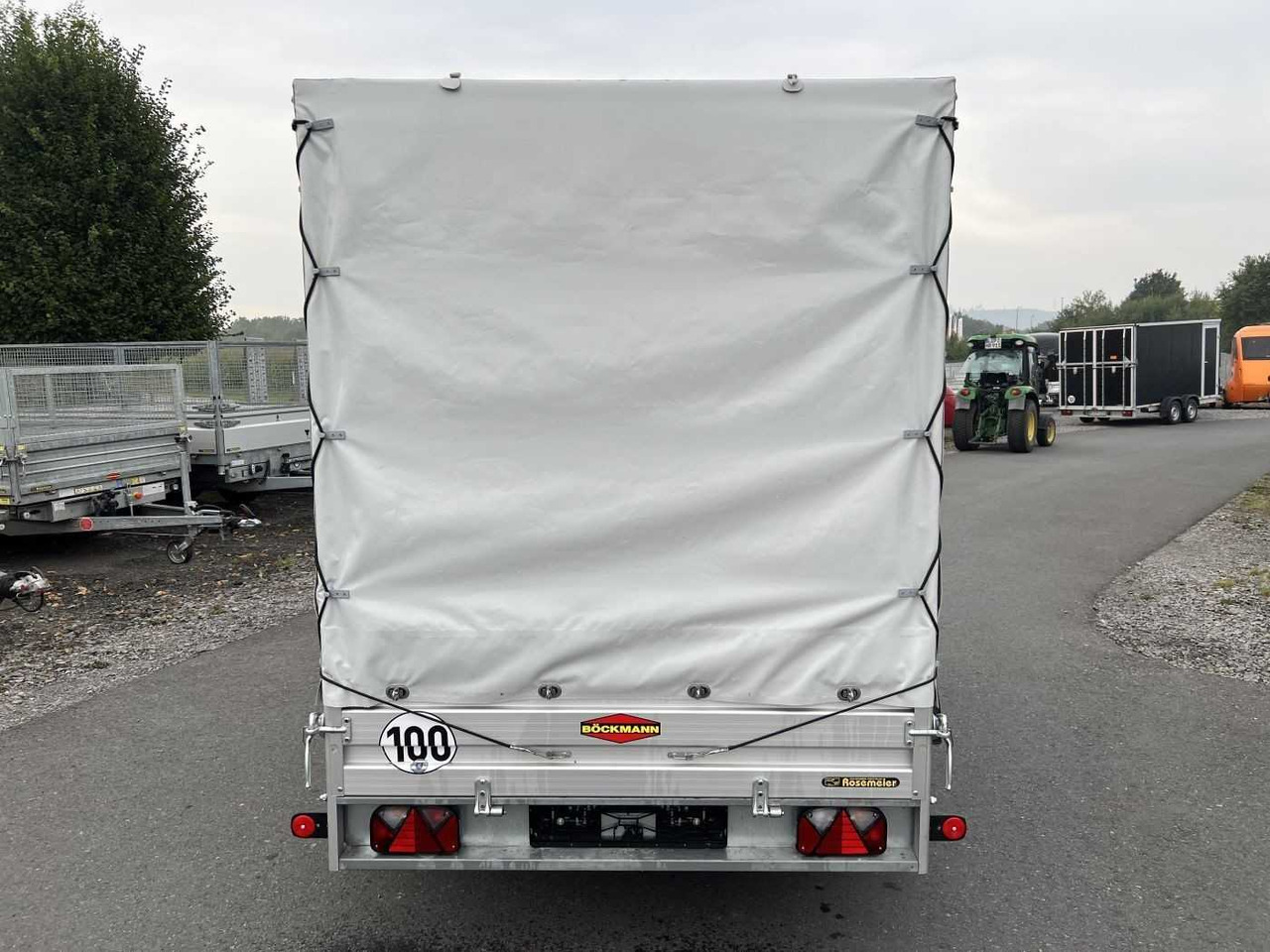 BOECKMANN TL-AL 3015/20 Plane Kastenanhänger gebremst - Rimorchio per auto: foto 4 BOECKMANN TL-AL 3015/20 Plane Kastenanhänger gebremst - Rimorchio per auto: foto 4