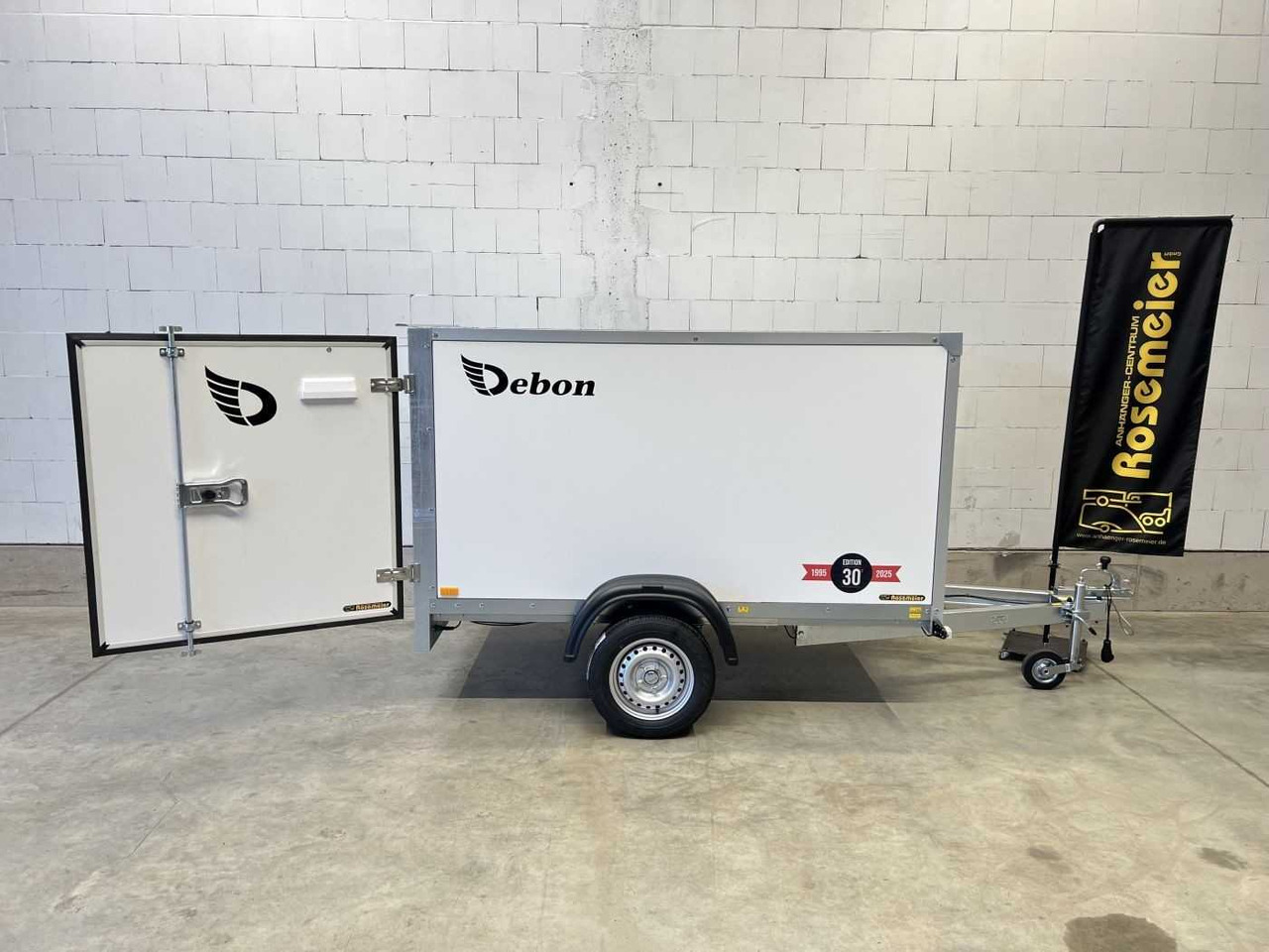 CHEVAL LIBERTE DEBON C220 Roadster 1-Flügeltür Kofferanhänger - Rimorchio furgonato: foto 1 CHEVAL LIBERTE DEBON C220 Roadster 1-Flügeltür Kofferanhänger - Rimorchio furgonato: foto 1
