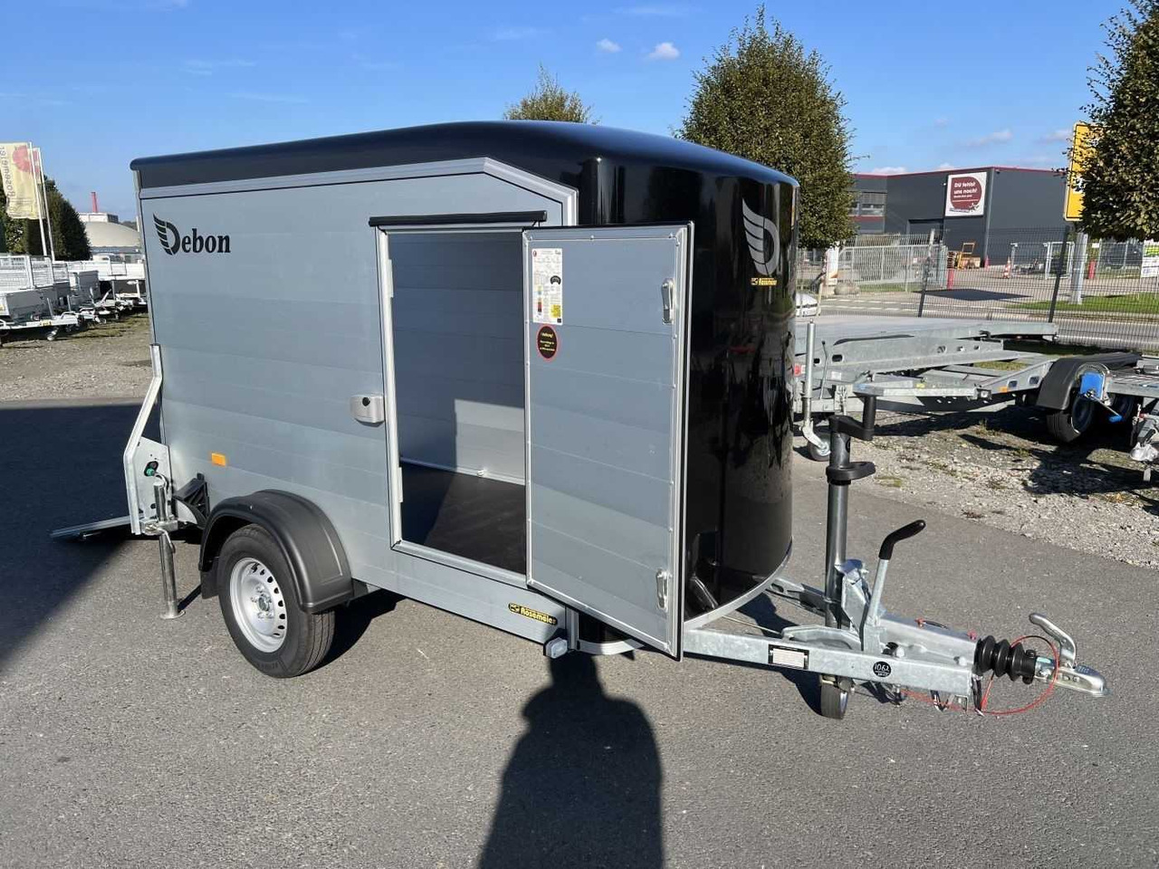 CHEVAL LIBERTE DEBON C255 Seitentür Kofferanhänger - Rimorchio furgonato: foto 3 CHEVAL LIBERTE DEBON C255 Seitentür Kofferanhänger - Rimorchio furgonato: foto 3