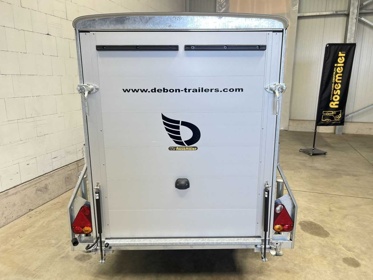 CHEVAL LIBERTE DEBON C255 Seitentür Kofferanhänger - Rimorchio furgonato: foto 3 CHEVAL LIBERTE DEBON C255 Seitentür Kofferanhänger - Rimorchio furgonato: foto 3