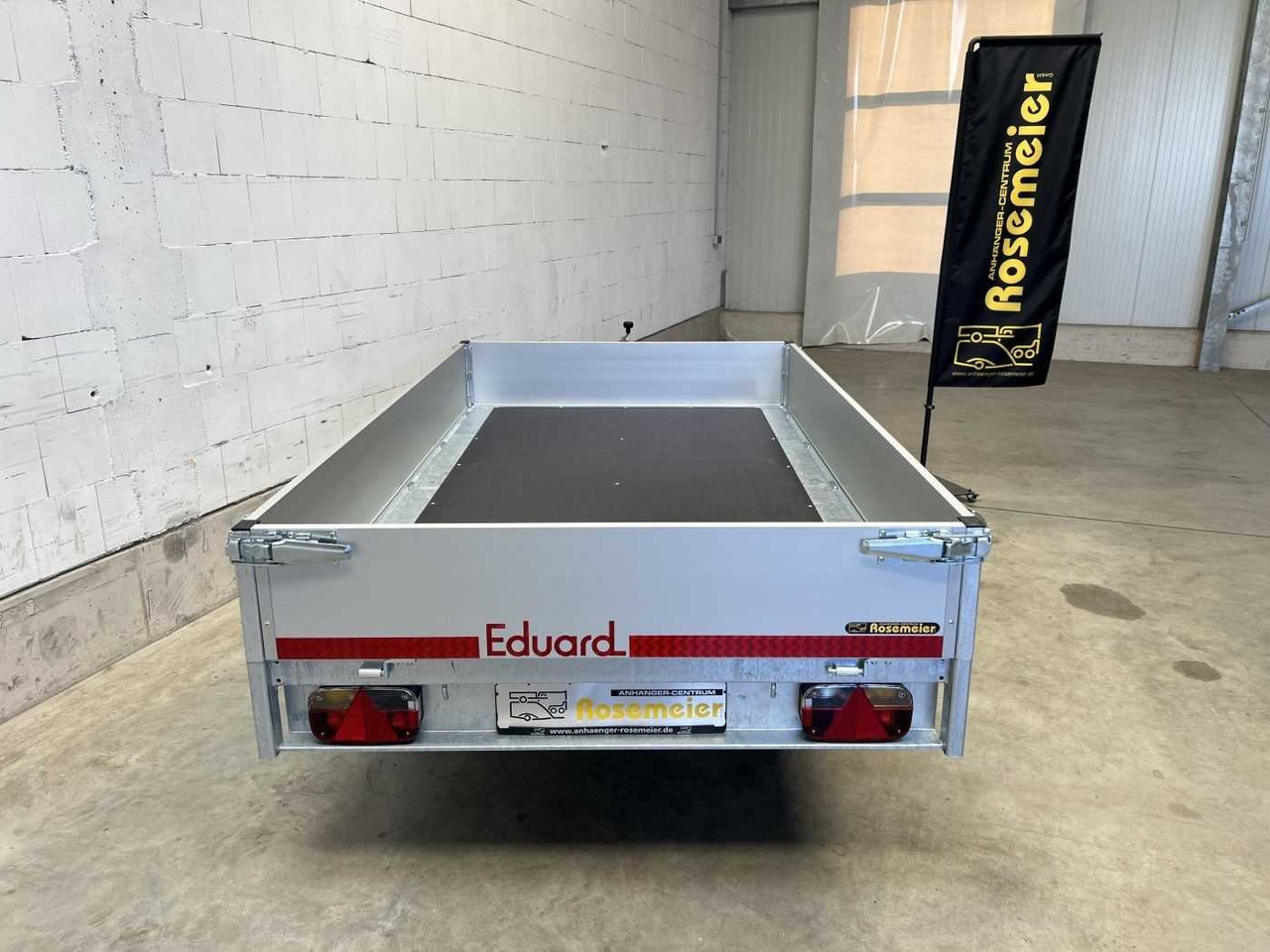 EDUARD 2615-3-P3-1563 Hochlader - Rimorchio per auto: foto 3 EDUARD 2615-3-P3-1563 Hochlader - Rimorchio per auto: foto 3