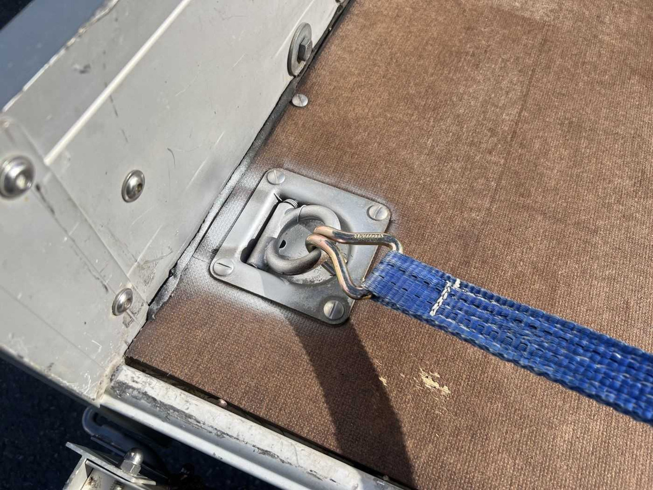 Leasing di KOCH U750 N Kastenanhänger ungebremst KOCH U750 N Kastenanhänger ungebremst: foto 14 Leasing di KOCH U750 N Kastenanhänger ungebremst KOCH U750 N Kastenanhänger ungebremst: foto 14