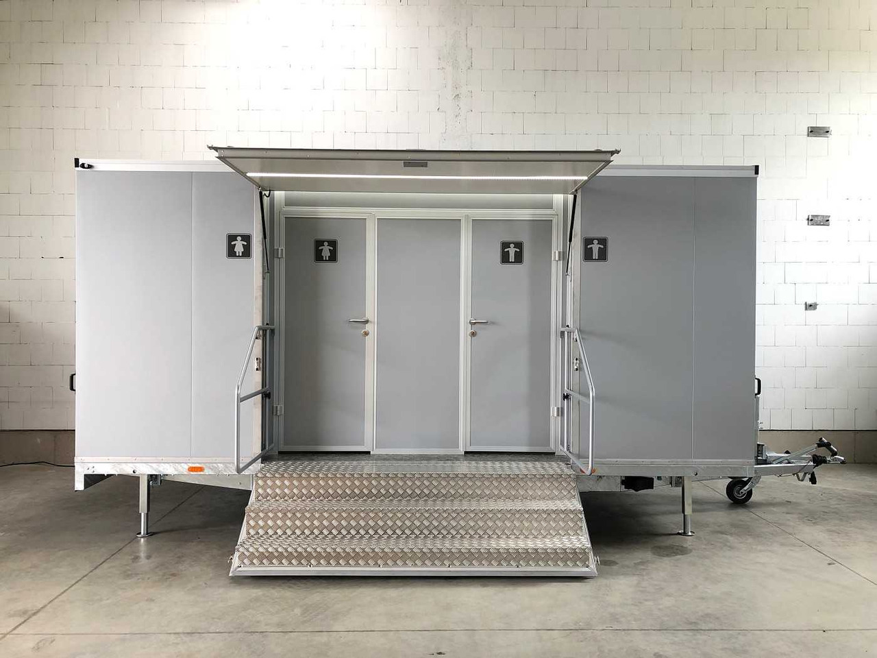 ROSEMEIER VE 3 Damen, 1 Herren, 4 Urinale Toilettenanhänger - Contenitore abitativo, Rimorchio: foto 3 ROSEMEIER VE 3 Damen, 1 Herren, 4 Urinale Toilettenanhänger - Contenitore abitativo, Rimorchio: foto 3