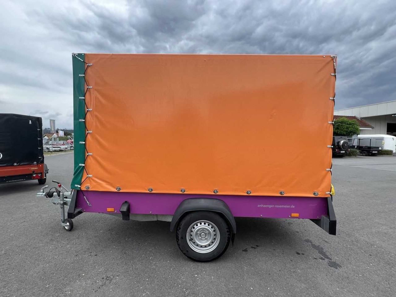 ROSEMEIER VE Spectrum C 13.30 mit Plane Kastenanhänger gebrem - Rimorchio per auto: foto 4 ROSEMEIER VE Spectrum C 13.30 mit Plane Kastenanhänger gebrem - Rimorchio per auto: foto 4