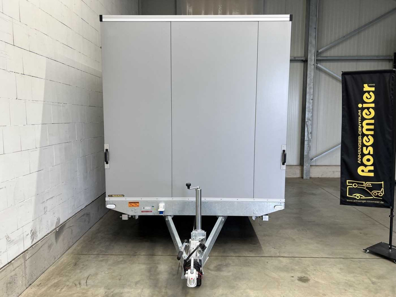 HK E 35.4 Seitenklappe Promotionanhänger - Rimorchio: foto 3 HK E 35.4 Seitenklappe Promotionanhänger - Rimorchio: foto 3