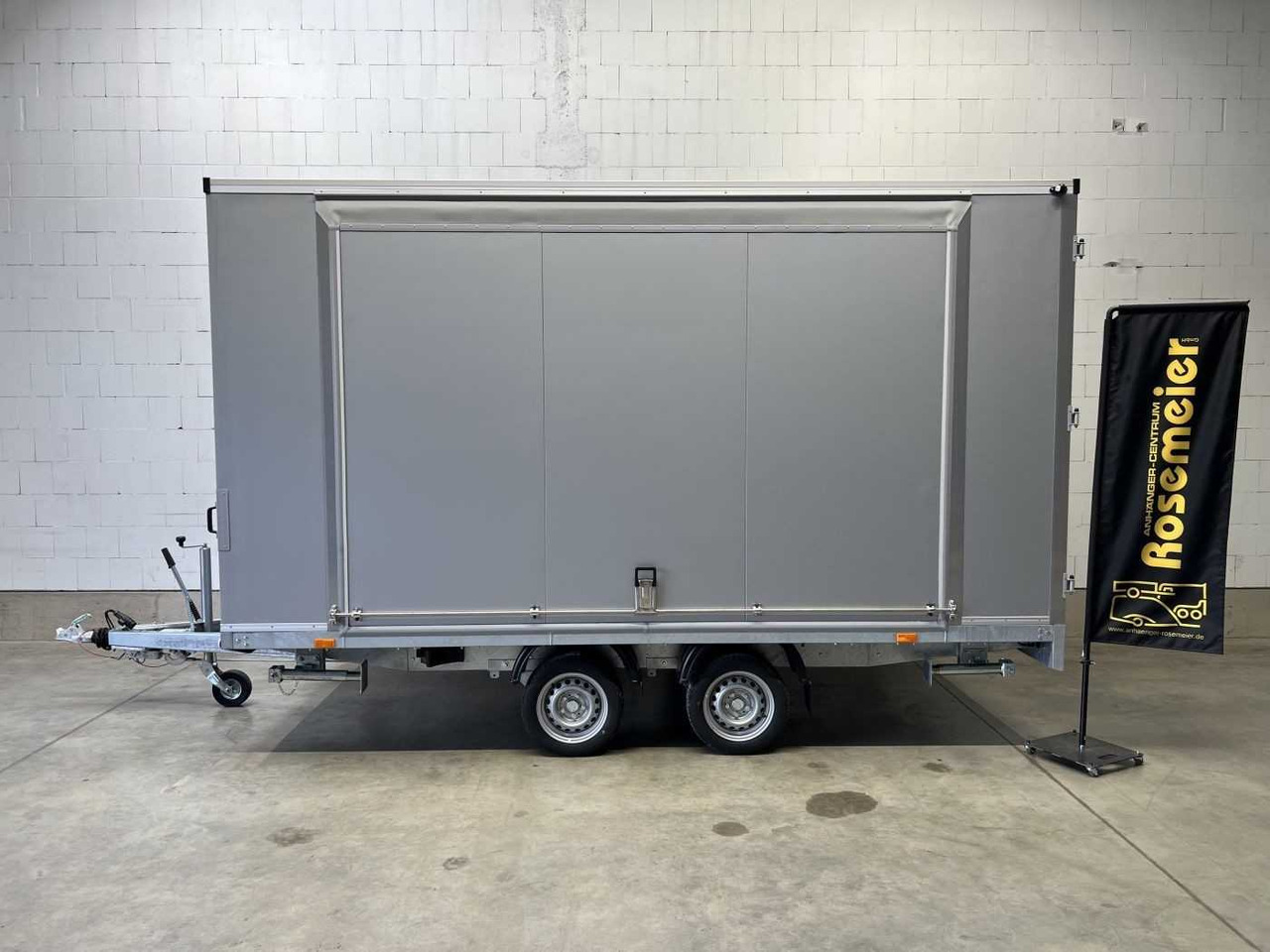 HK E 35.4 Seitenklappe Promotionanhänger - Rimorchio: foto 2 HK E 35.4 Seitenklappe Promotionanhänger - Rimorchio: foto 2