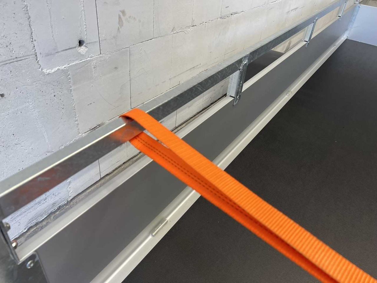 Rimorchio per auto nuovo SARIS McAlu Pro 305 153 1500 1 Kastenanhänger gebremst: foto 6
