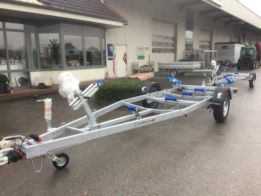 TPV BA1300-R Bootsanhänger - Carrello per barca: foto 1 TPV BA1300-R Bootsanhänger - Carrello per barca: foto 1