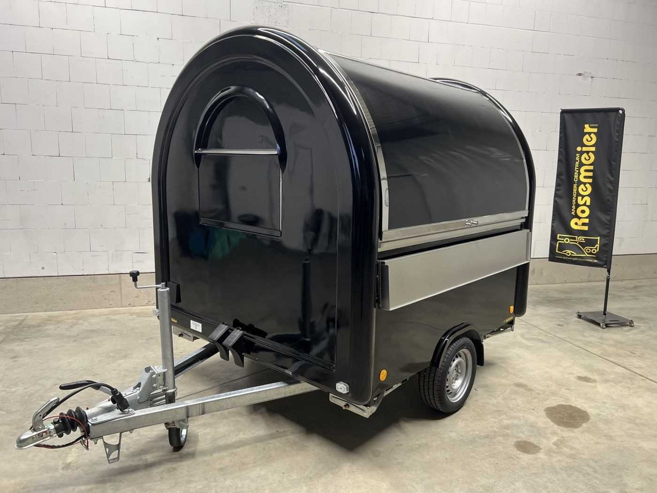 TPV Foodtrailer Modell 2.0 Verkaufsanhänger - Rimorchio autonegozio: foto 4 TPV Foodtrailer Modell 2.0 Verkaufsanhänger - Rimorchio autonegozio: foto 4