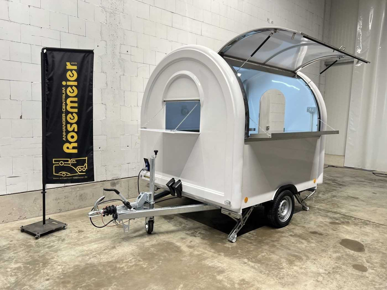 TPV Foodtrailer Verkaufsanhänger - Rimorchio autonegozio: foto 2 TPV Foodtrailer Verkaufsanhänger - Rimorchio autonegozio: foto 2
