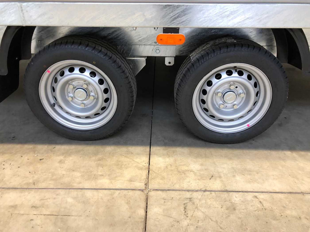 Rimorchio furgonato nuovo VEZEKO HK F 35.6 Kofferanhänger: foto 14