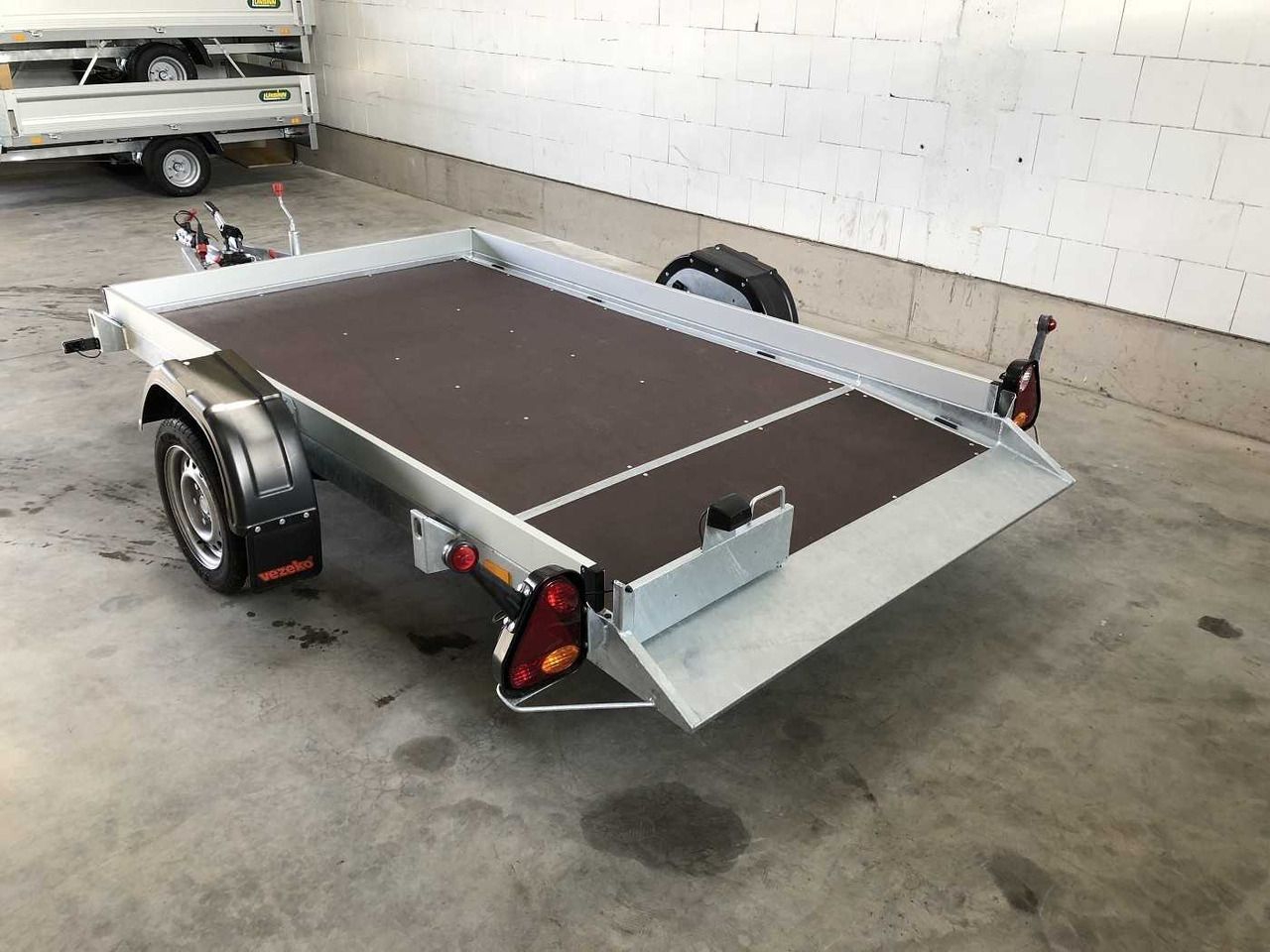 VEZEKO Husky FB 15.28 Absenker - Rimorchio scarrabile/ Multibenna: foto 3 VEZEKO Husky FB 15.28 Absenker - Rimorchio scarrabile/ Multibenna: foto 3