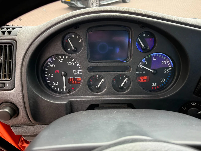 DAF LF55-180 Machinetransporter / 6 cilinder / Manual / 7m / 8.530 KG Payload - Autocarro trasporto automezzi: foto 3 DAF LF55-180 Machinetransporter / 6 cilinder / Manual / 7m / 8.530 KG Payload - Autocarro trasporto automezzi: foto 3