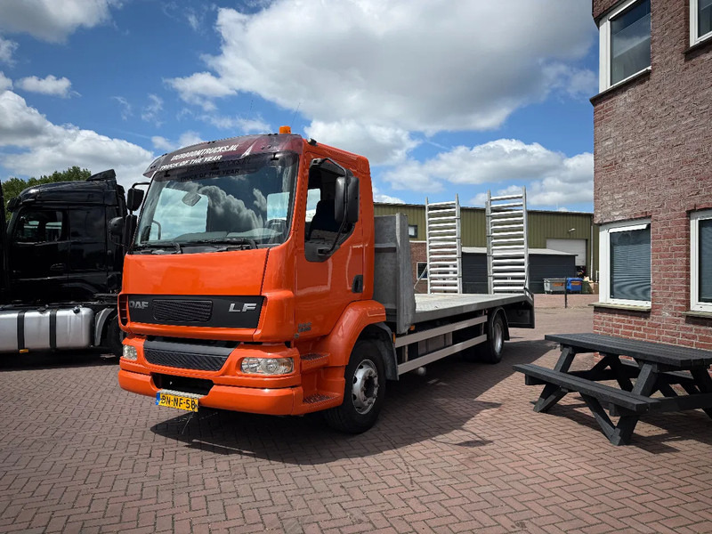 DAF LF55-180 Machinetransporter / 6 cilinder / Manual / 7m / 8.530 KG Payload - Autocarro trasporto automezzi: foto 2 DAF LF55-180 Machinetransporter / 6 cilinder / Manual / 7m / 8.530 KG Payload - Autocarro trasporto automezzi: foto 2