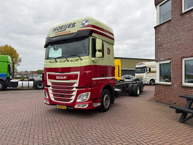 DAF XF 460 XF460 6X2 SCC EURO6 CHASSIS - HOLLAND TRUCK - TOP CONDITION!!! - Autocarro telaio: foto 2 DAF XF 460 XF460 6X2 SCC EURO6 CHASSIS - HOLLAND TRUCK - TOP CONDITION!!! - Autocarro telaio: foto 2