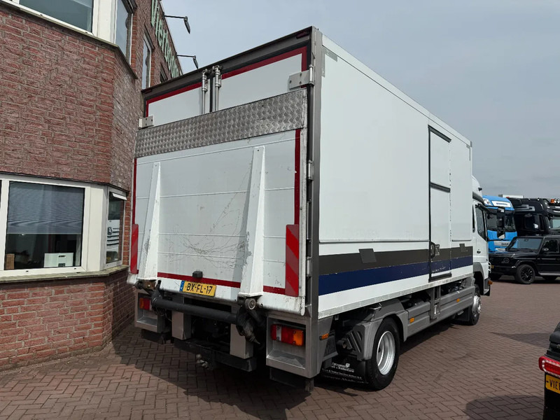 Mercedes-Benz Atego 1024 ATEGO 1024L Kuhlkoffer Carrier Anhangerkupplung TUV bis 10-2025 - Autocarro frigorifero: foto 5 Mercedes-Benz Atego 1024 ATEGO 1024L Kuhlkoffer Carrier Anhangerkupplung TUV bis 10-2025 - Autocarro frigorifero: foto 5