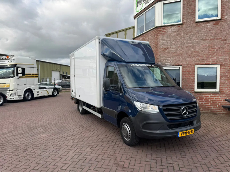 Mercedes-Benz Sprinter Sprinter 515CDI bakwagen met klep / automaat / MBUX /Navi / Airco / Camera / Top - Furgone box: foto 1 Mercedes-Benz Sprinter Sprinter 515CDI bakwagen met klep / automaat / MBUX /Navi / Airco / Camera / Top - Furgone box: foto 1