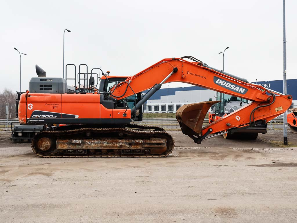 DOOSAN DX300LC-5 - Escavatore cingolato: foto 5 DOOSAN DX300LC-5 - Escavatore cingolato: foto 5