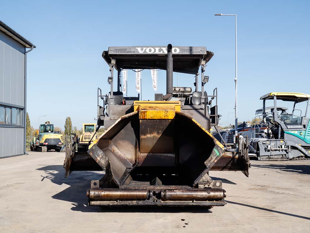 VOLVO ABG 6820 - Finitrice: foto 3 VOLVO ABG 6820 - Finitrice: foto 3