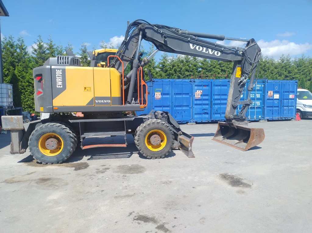 VOLVO EWR170E - Escavatore gommato: foto 1 VOLVO EWR170E - Escavatore gommato: foto 1